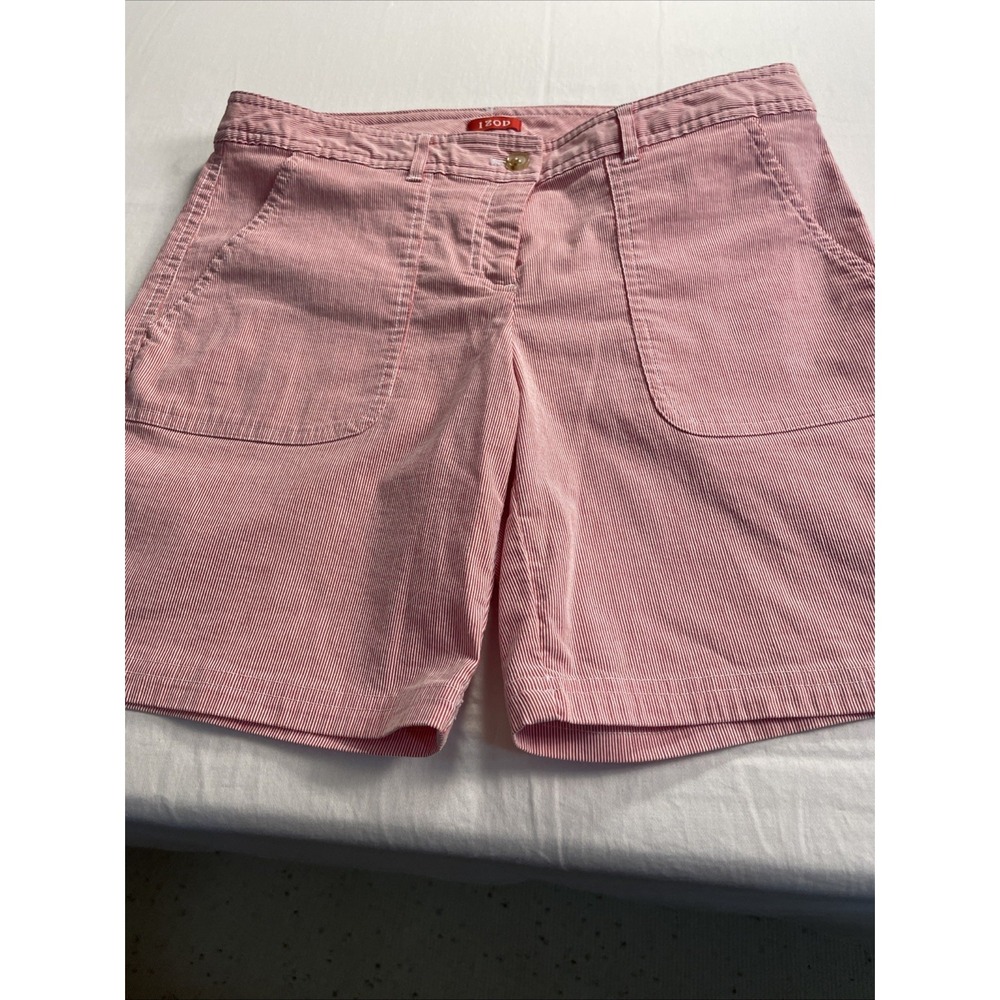 Izod Women's Shorts Size 2 Pink